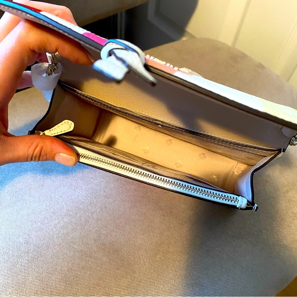 BNWT Kate Spade Knott Stripe Crossbody Bag - Picture 3 of 4